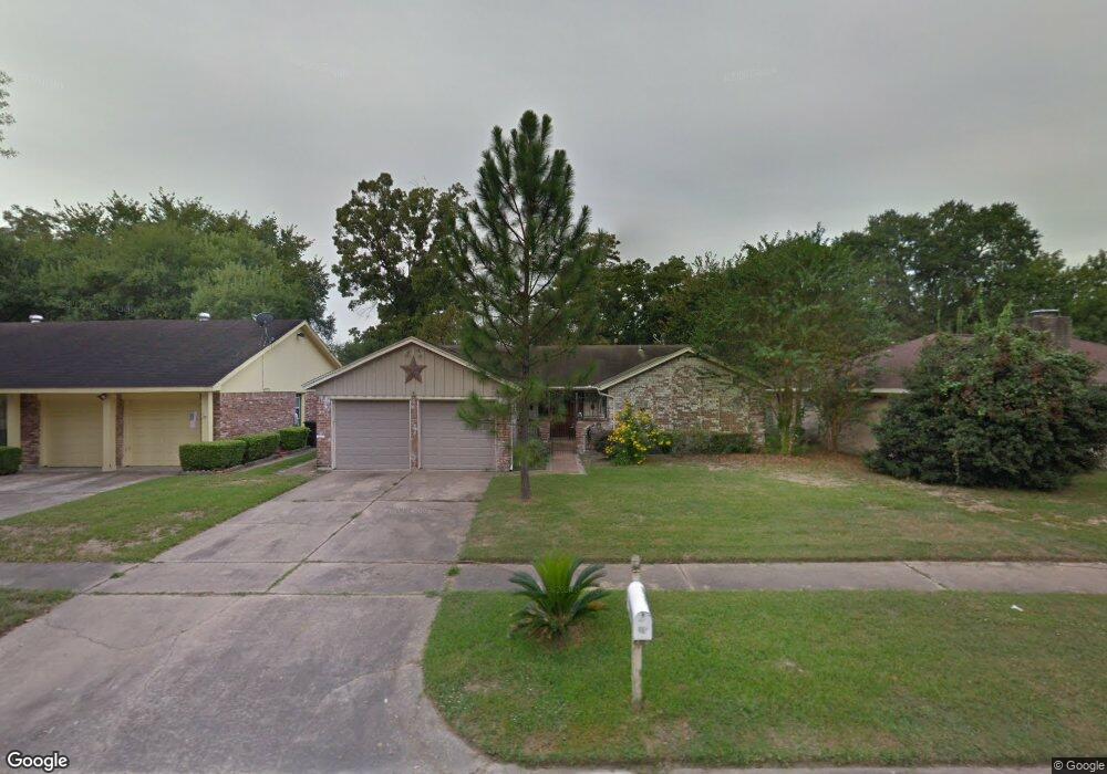 7515 Deep Forest Dr, Houston, TX 77088 - photo 1