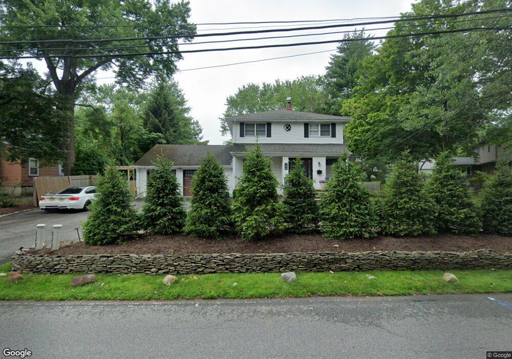 156 Bogerts Mill Rd, Harrington Park, NJ 07640 - photo 1