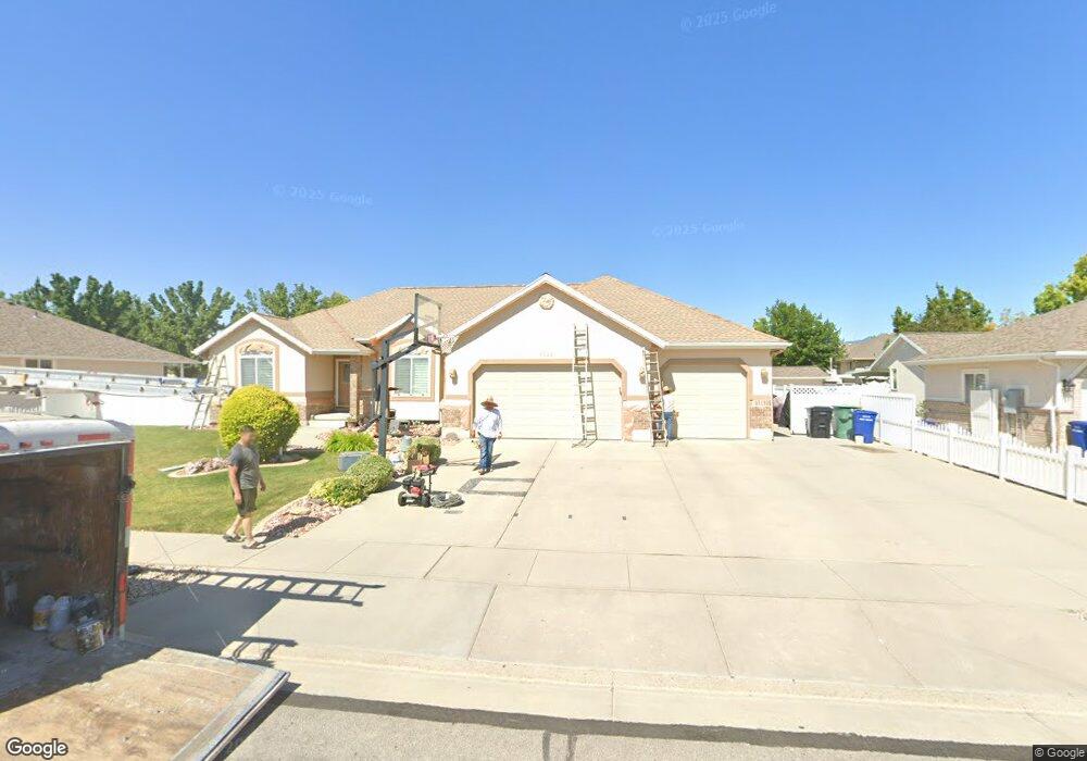 7626 S 5160 W, West Jordan, UT 84081 - photo 1
