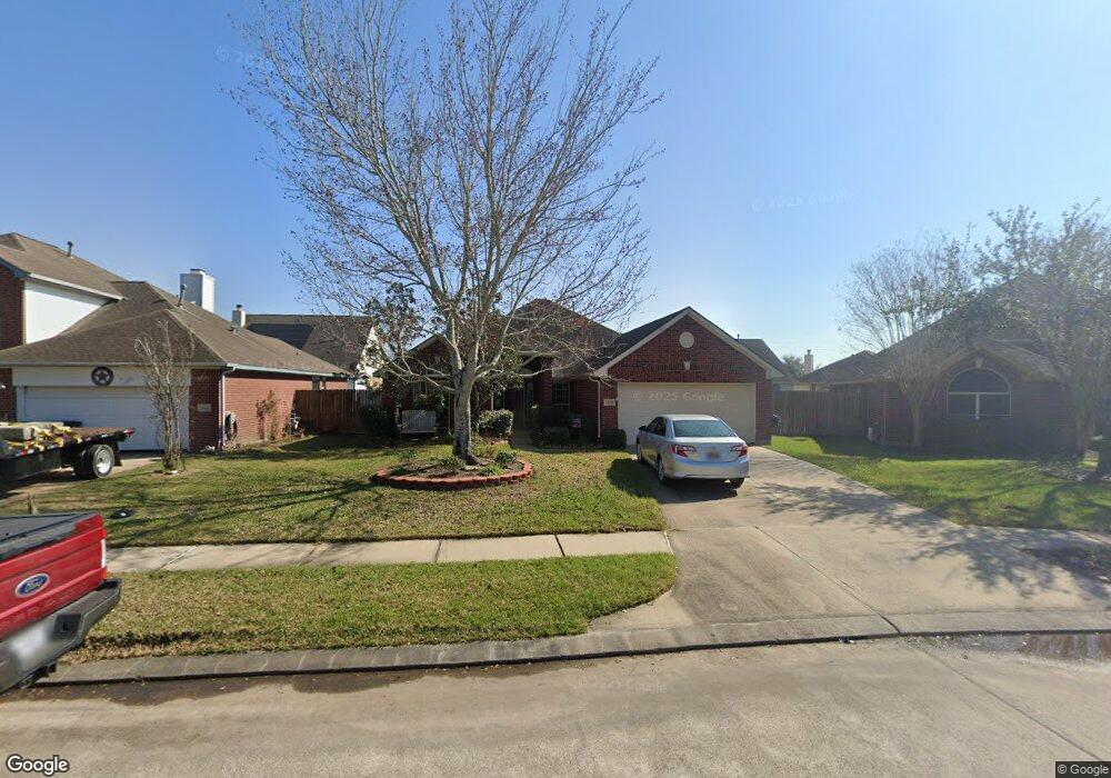 1518 Allison St, Alvin, TX 77511 - photo 1