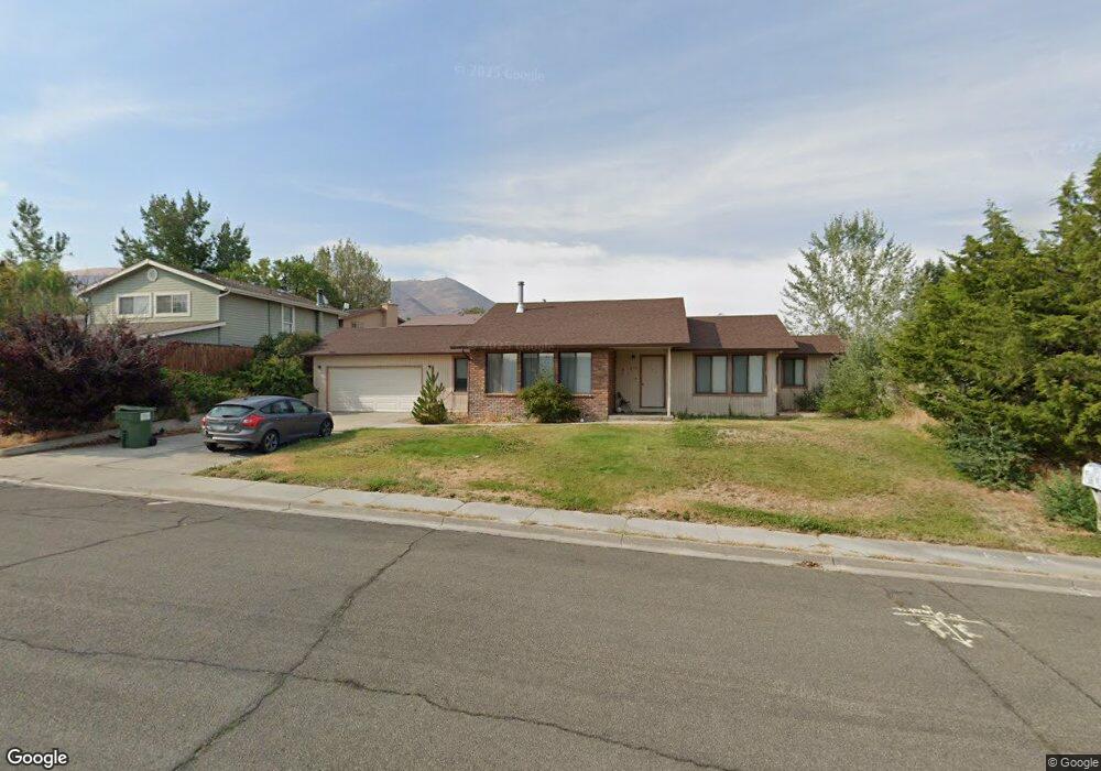 614 Ross St, Winnemucca, NV 89445 - photo 1