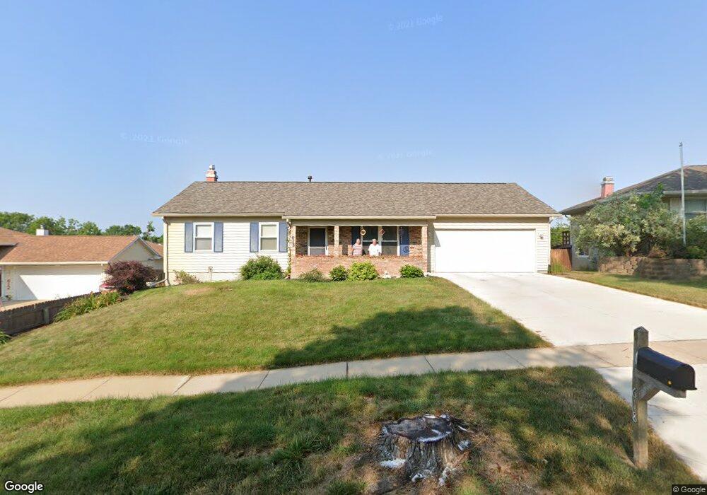 618 Bartlet Ct NW, Cedar Rapids, IA 52405 - photo 1