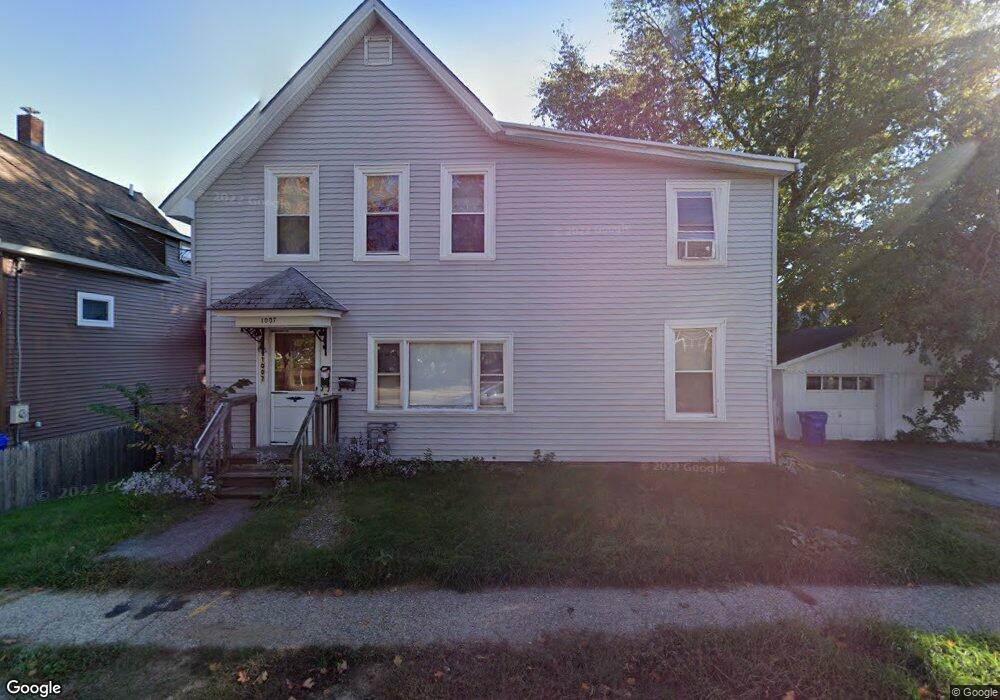 1007 Somerville St, Manchester, NH 03103 - photo 1
