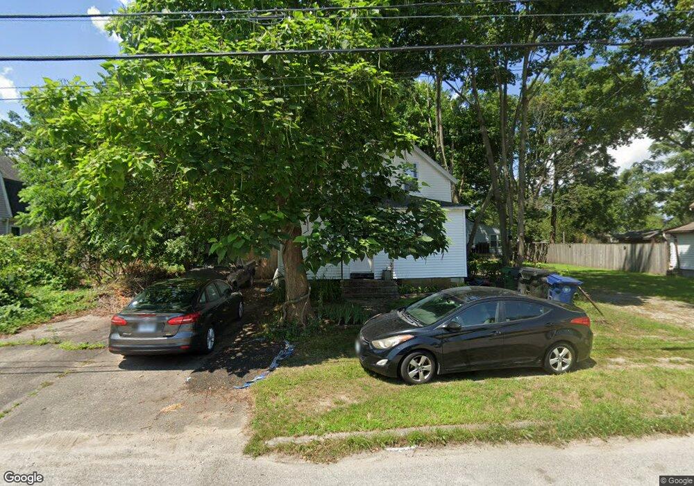 349 Pequot Ave, Warwick, RI 02889 - photo 1