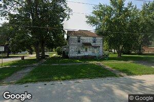 303 SW 3rd St, Galva, IL 61434