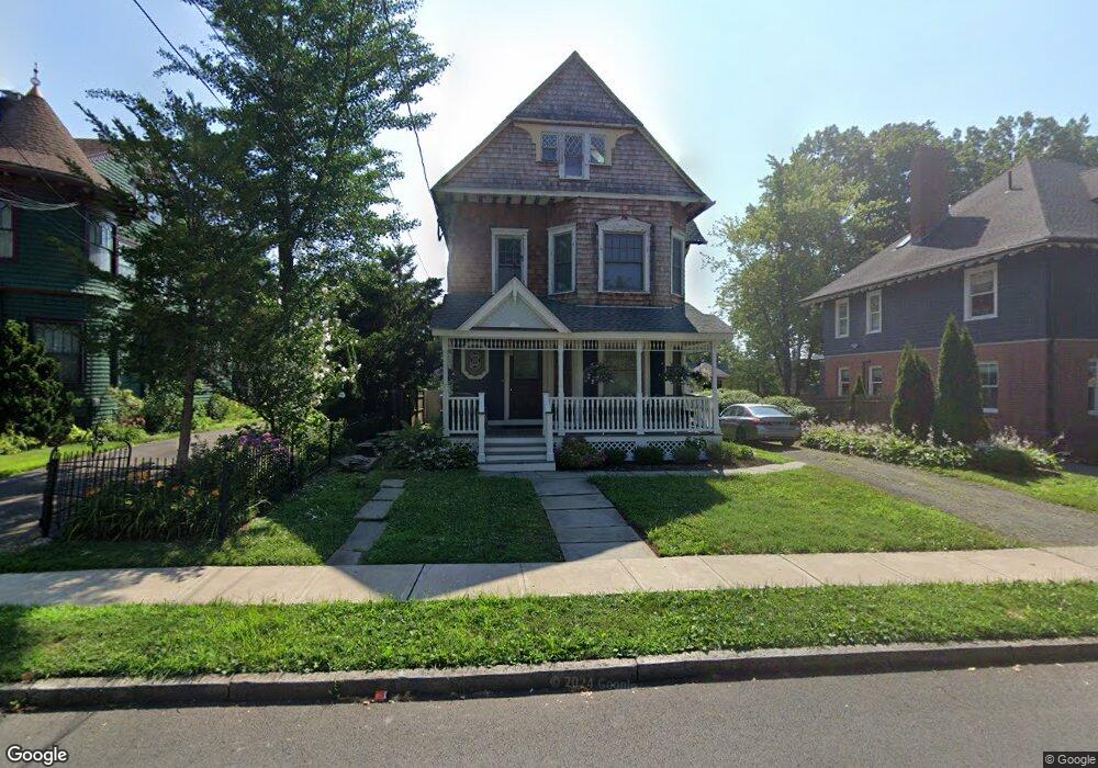 52 Kenyon St, Hartford, CT 06105 - photo 1