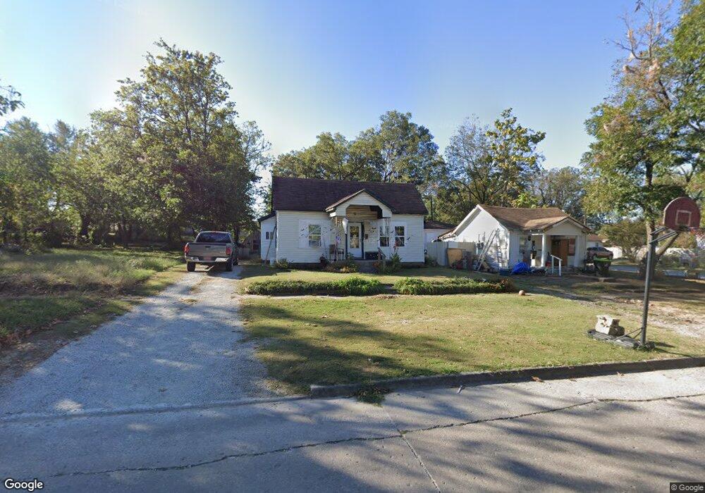 329 W 16th St, Ada, OK 74820 - photo 1