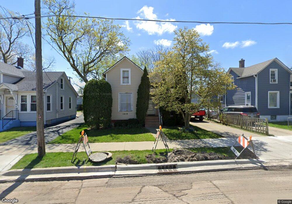 1419 Hamilton Ct, Waukegan, IL 60085 - photo 1