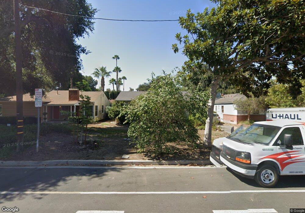 2015 W Riverside Dr, Burbank, CA 91506 - photo 1