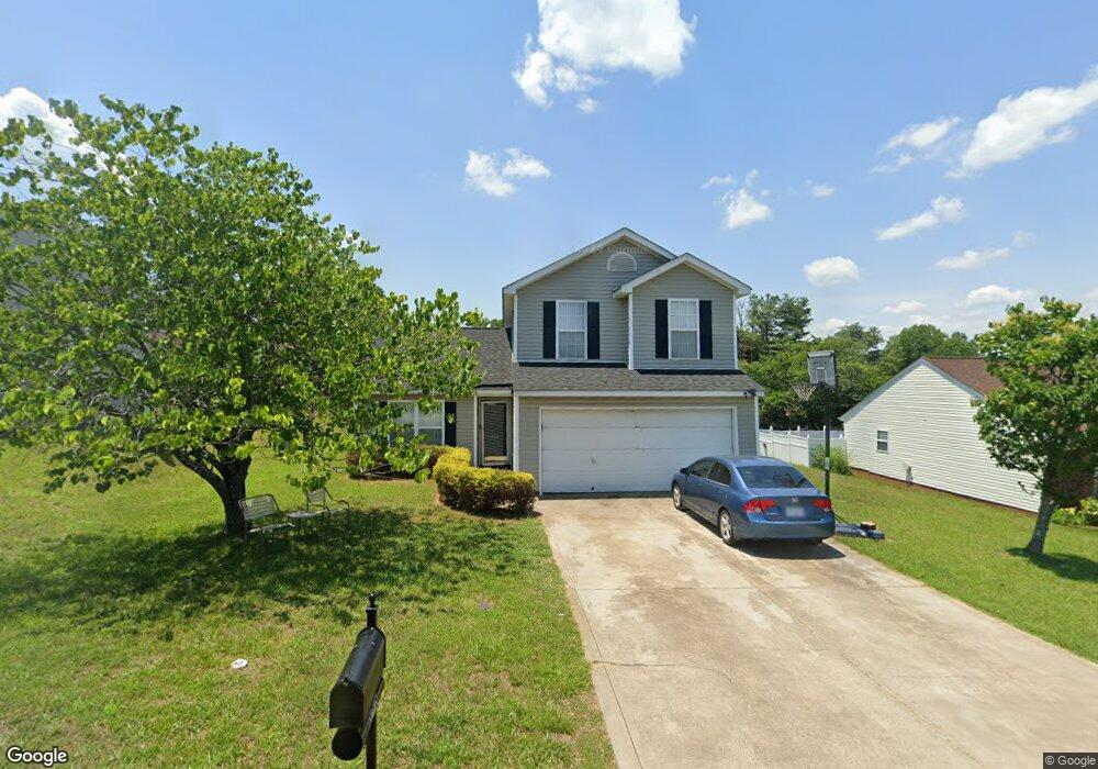 929 Faye St, Statesville, NC 28677 - photo 1