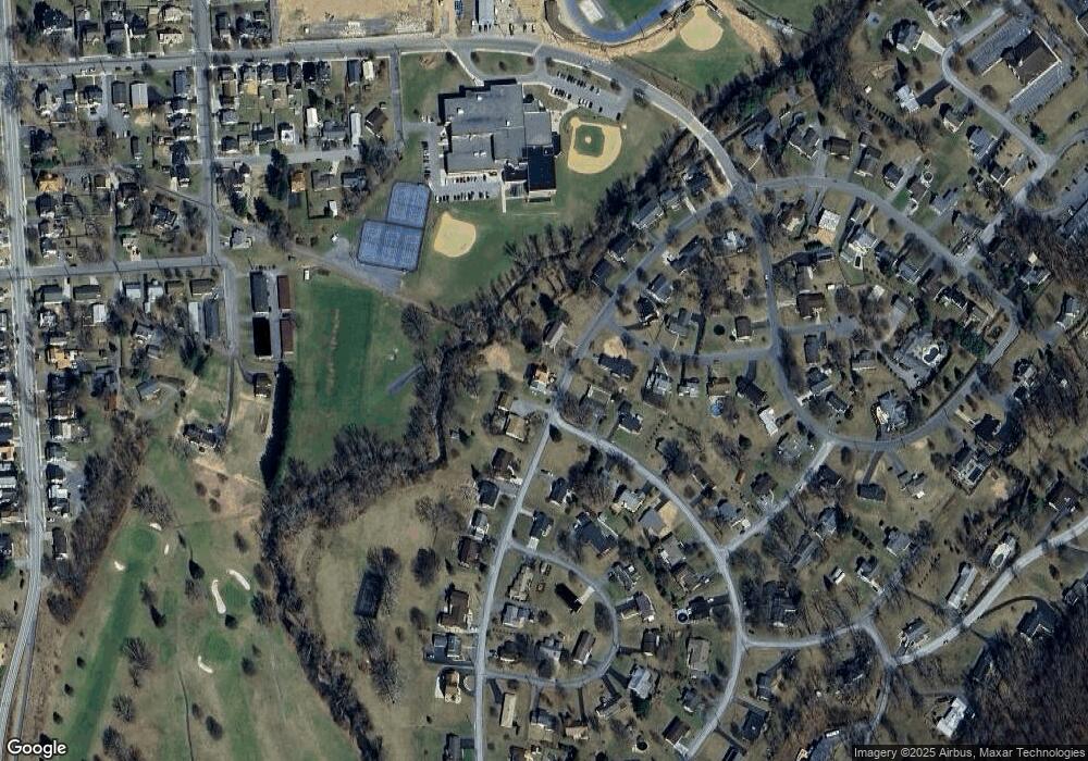 124 Arandale St, Bedford, PA 15522 - photo 1