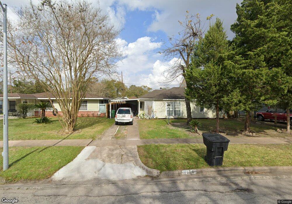 7663 Dixie Dr, Houston, TX 77087 - photo 1