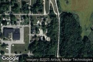 206 E Carlisle St, Edwardsport, IN 47528
