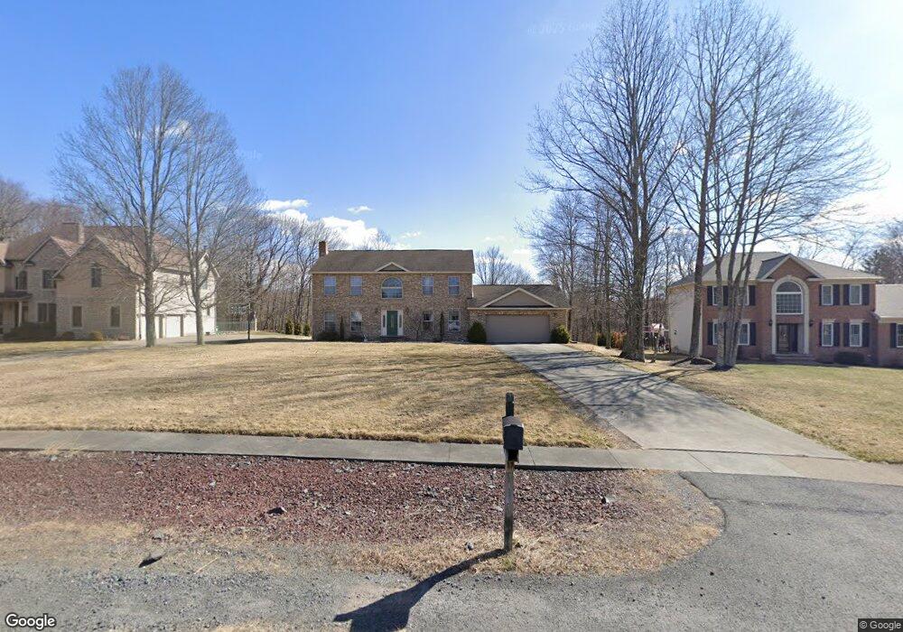 109 Elmwood Dr, Moscow, PA 18444 - photo 1