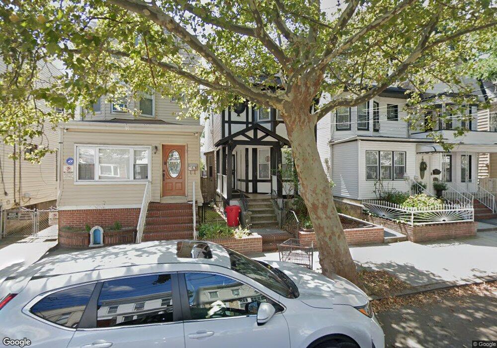 8074 88th Rd, Woodhaven, NY 11421 - photo 1