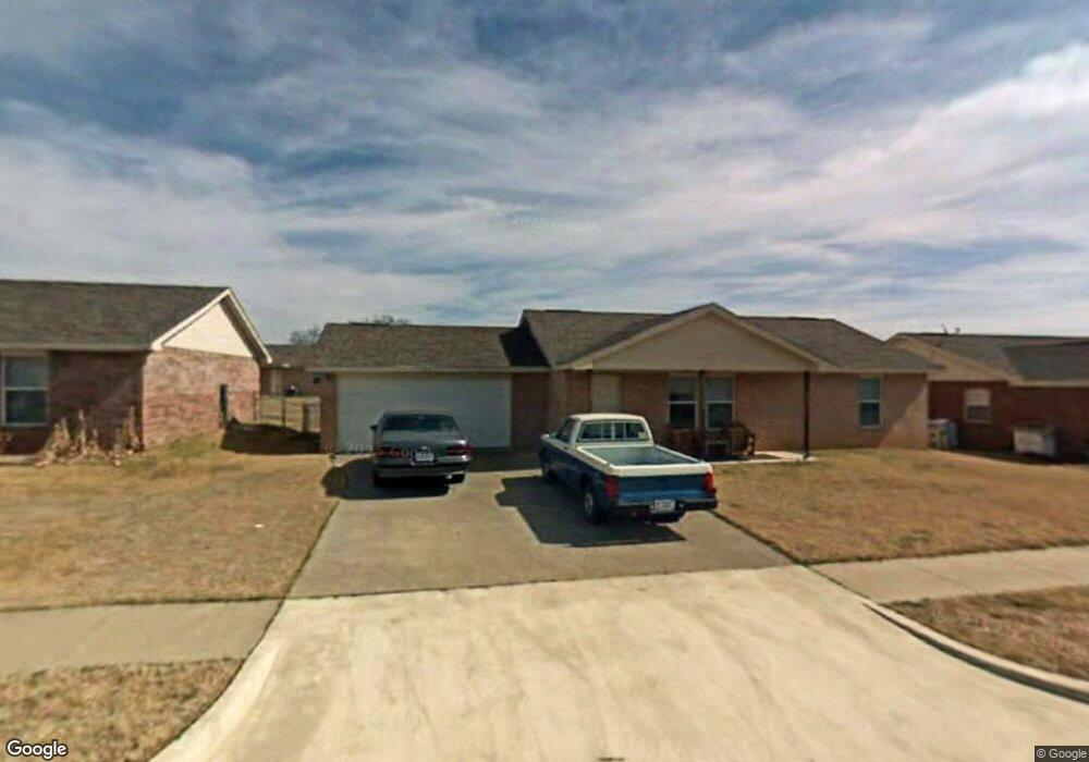 309 Kathy Ln, Granbury, TX 76049 - photo 1