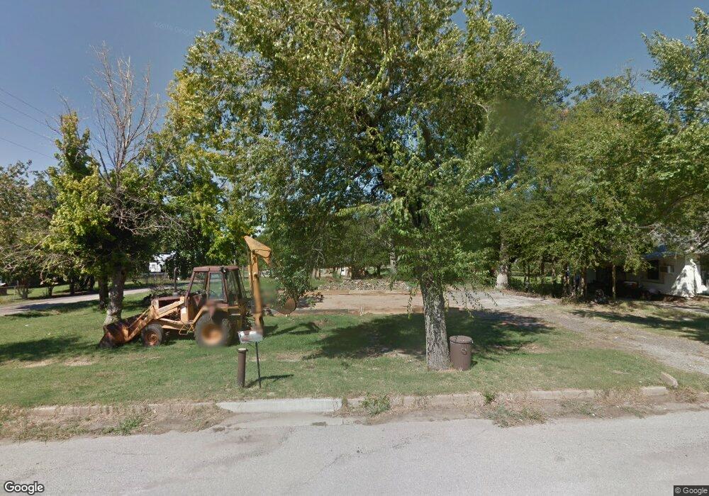 602 E Tahlequah Ave, Sulphur, OK 73086 - photo 1