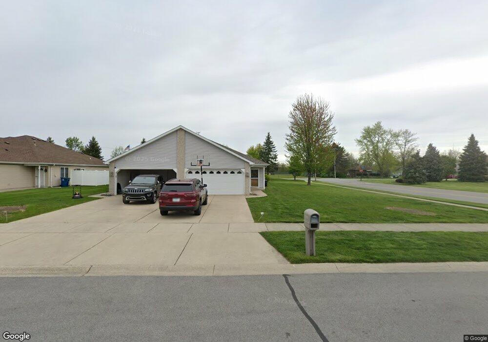1762 Aspen Dr, Crown Point, IN 46307 - photo 1