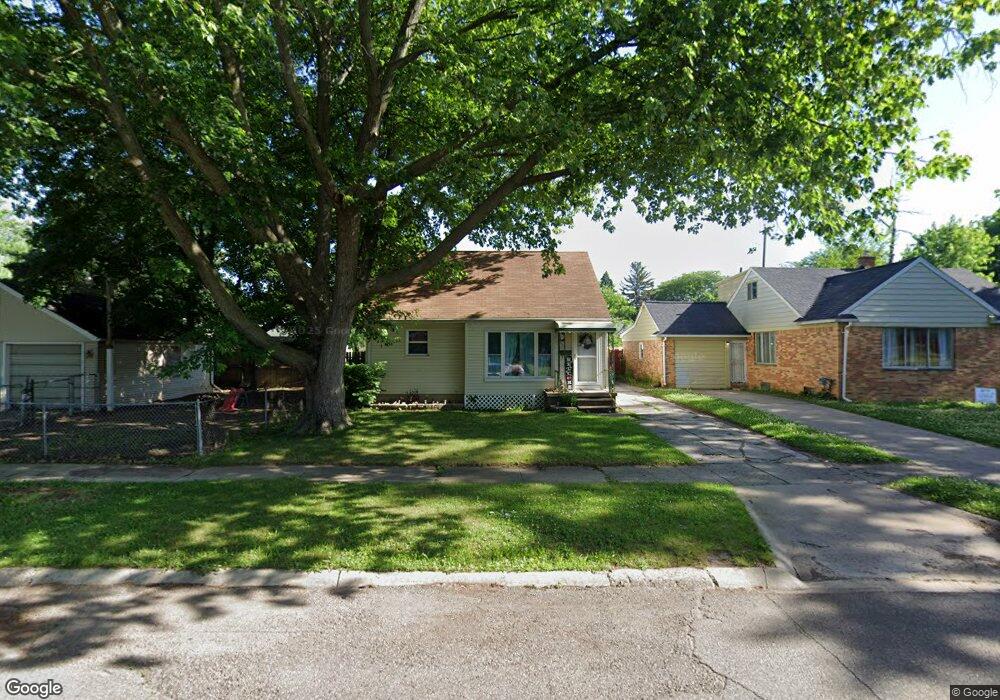 713 Buckingham Ave, Flint, MI 48507 - photo 1