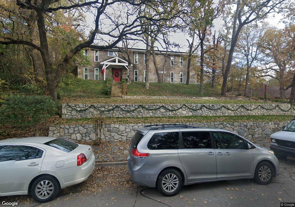 1505 Shady Creek Dr, Euless, TX 76040 - photo 1