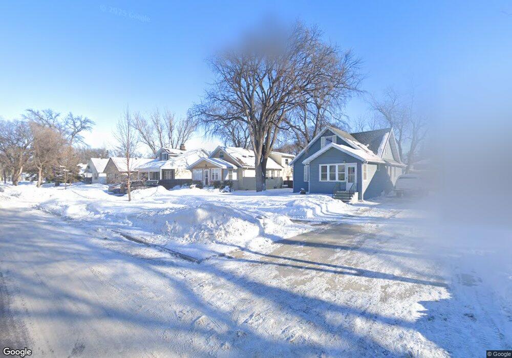 1438 10th St S, Fargo, ND 58103 - photo 1