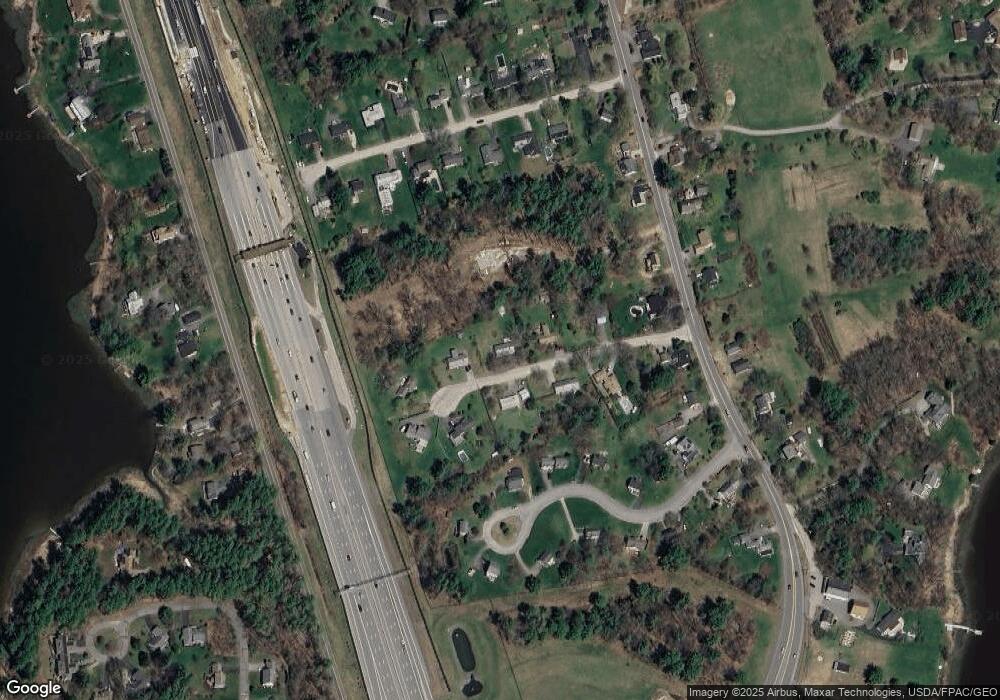 7 Pineview Dr, Dover, NH 03820 - photo 1