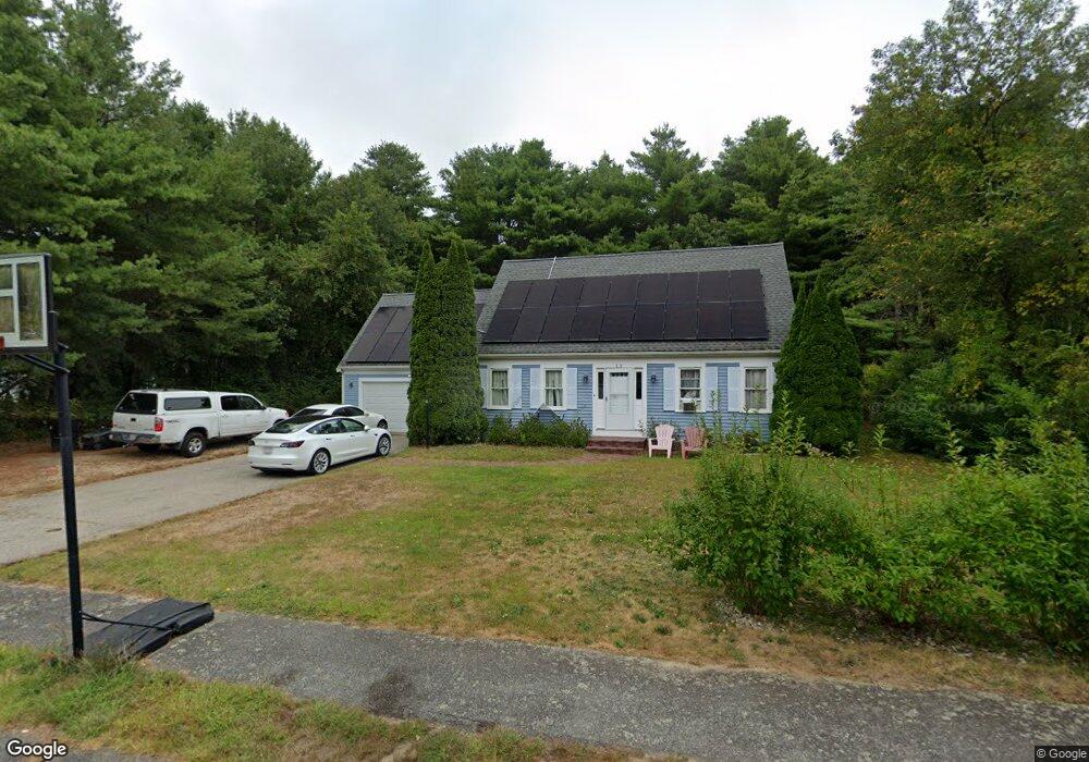 23 Pinewood Dr, East Falmouth, MA 02536 - photo 1