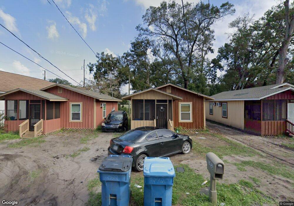 2422 Amherst St, Brunswick, GA 31520 - photo 1