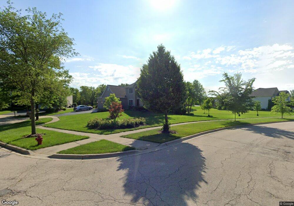 1 Grayhawk Ct, Algonquin, IL 60102 - photo 1