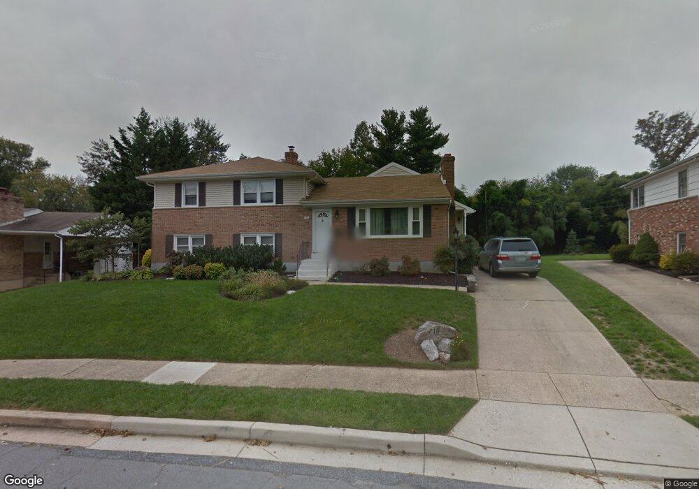 116 Hollowbrook Rd, Lutherville Timonium, MD 21093 - photo 1