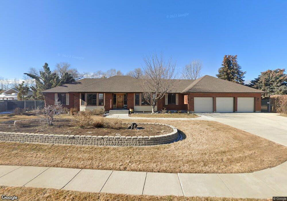 9110 Williamsburg Ct, West Jordan, UT 84088 - photo 1