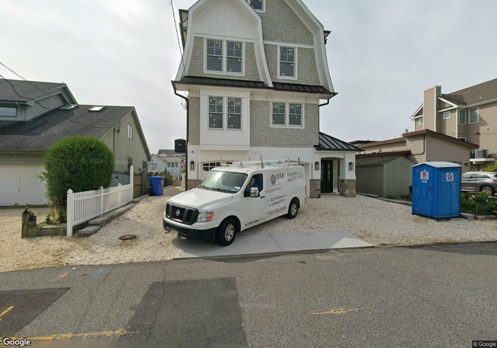 227 Hayes Ct, Lavallette, NJ 08735 - photo 1