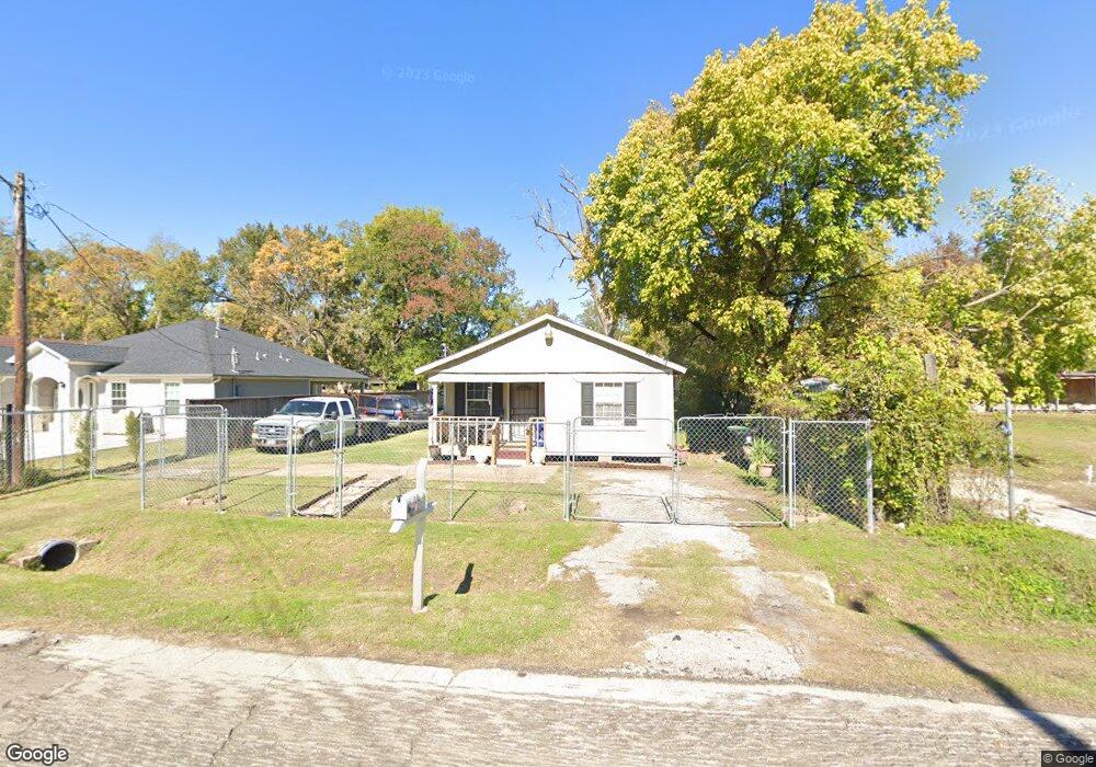 2102 Wavell St, Houston, TX 77088 - photo 1