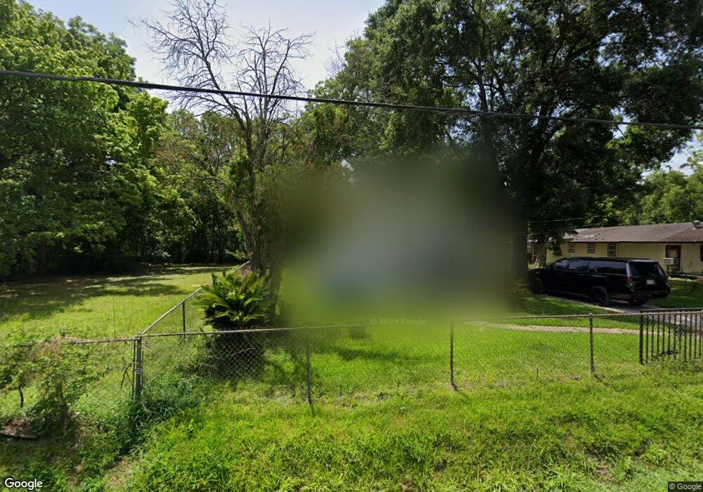 9315 Willow St, Houston, TX 77088 - photo 1