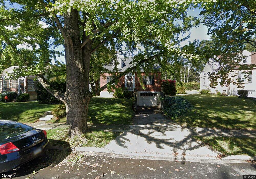 713 Harding St, New Cumberland, PA 17070 - photo 1