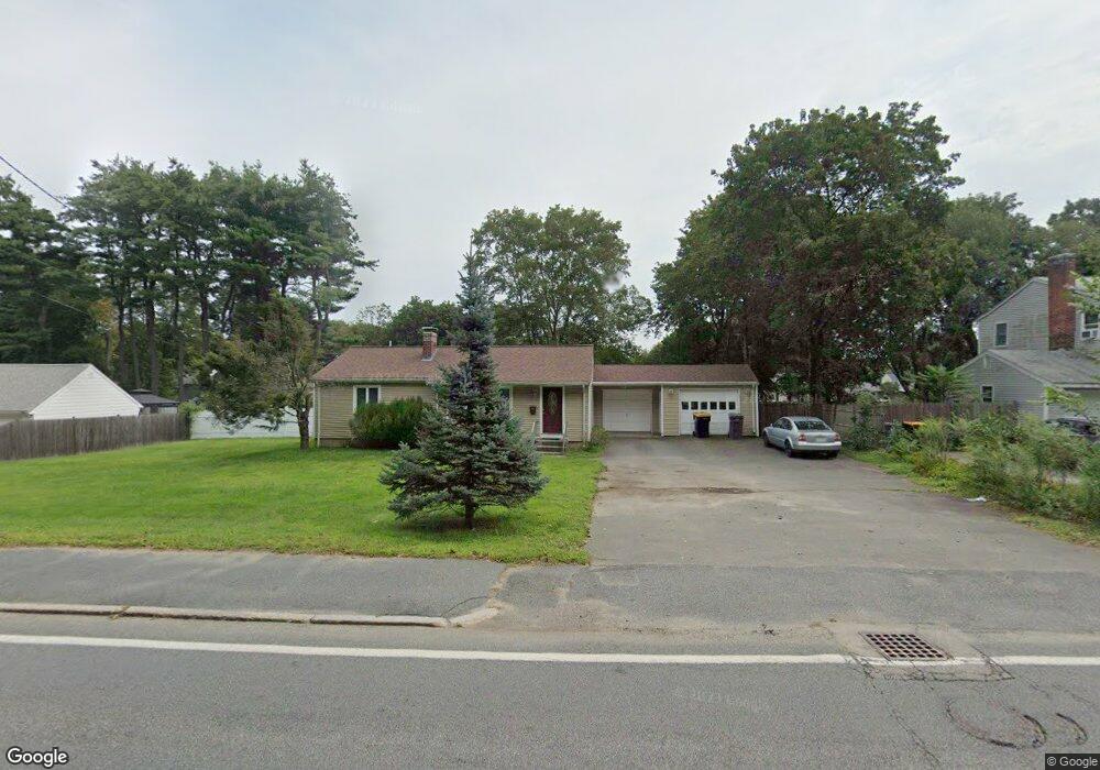 1067 Edgell Rd, Framingham, MA 01701 - photo 1