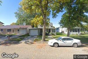 14 4th Ave SE, Lidgerwood, ND 58053