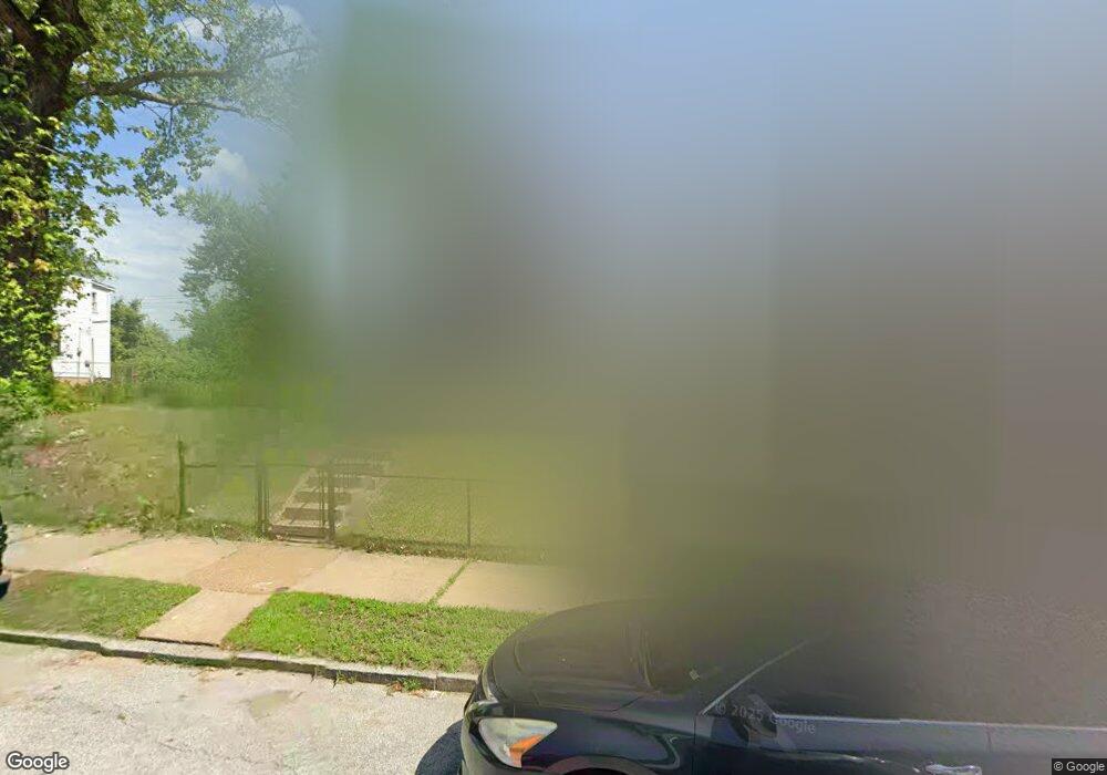 4427 Bessie Ave, Saint Louis, MO 63115 - photo 1