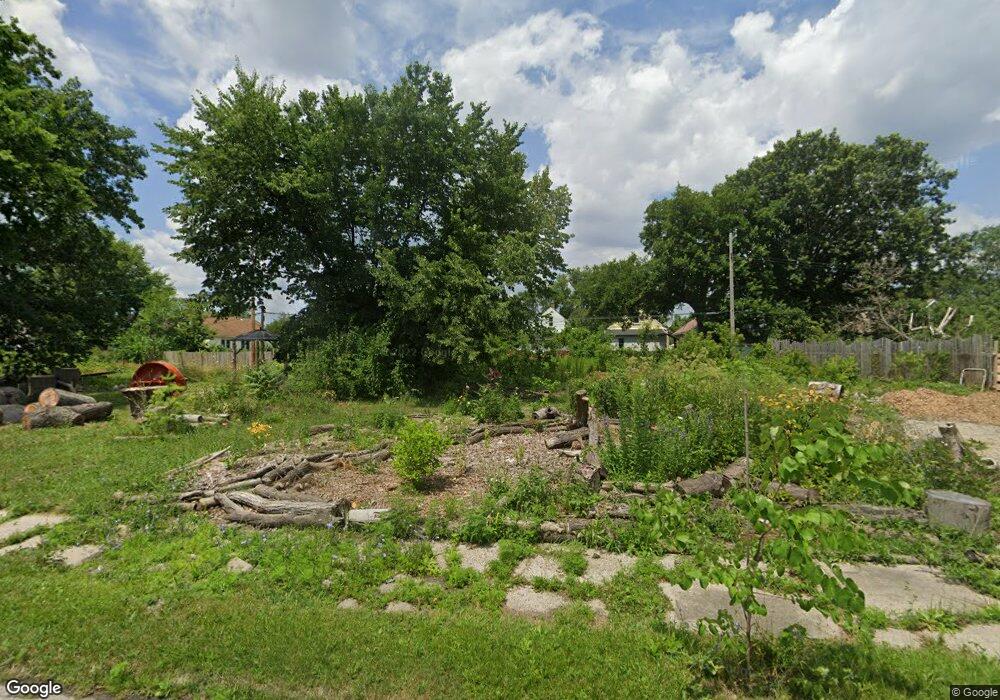 2093 Mcpherson St, Detroit, MI 48212 - photo 1