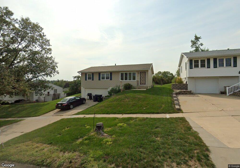 1650 26th St NW, Cedar Rapids, IA 52405 - photo 1