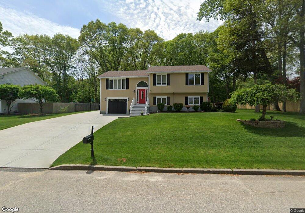 46 Whispering Pines Dr, Cranston, RI 02921 - photo 1