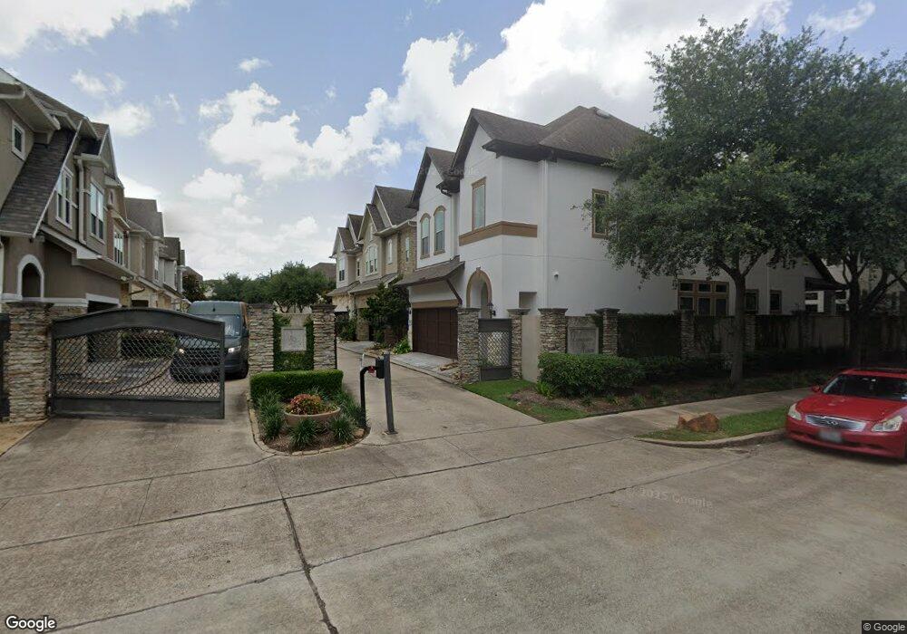 8209 Merlot Ln, Houston, TX 77055 - photo 1