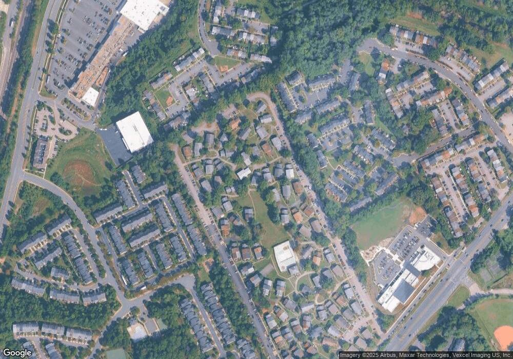 9662 Hagel Cir, Lorton, VA 22079 - photo 1