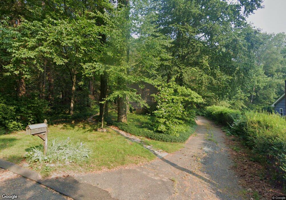 10 Taquoshe Place, Fairfield, CT 06825 - photo 1