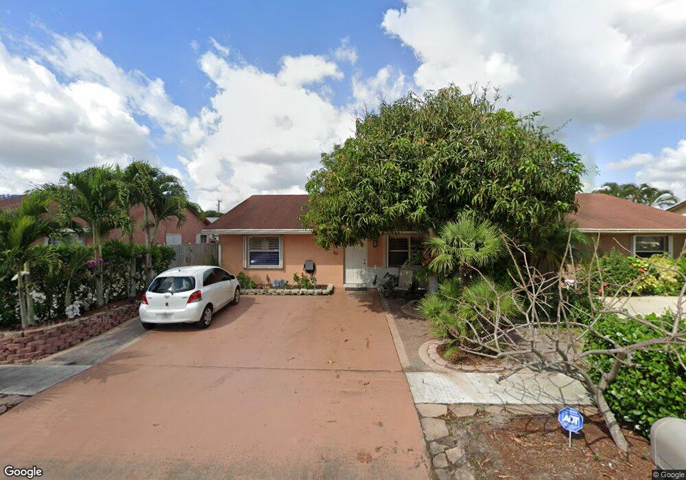 4913 Pimlico Ct unit 2200, West Palm Beach, FL 33415 - photo 1