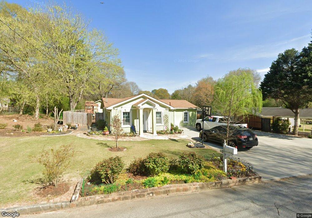 2928 Hall Dr SE, Smyrna, GA 30082 - photo 1