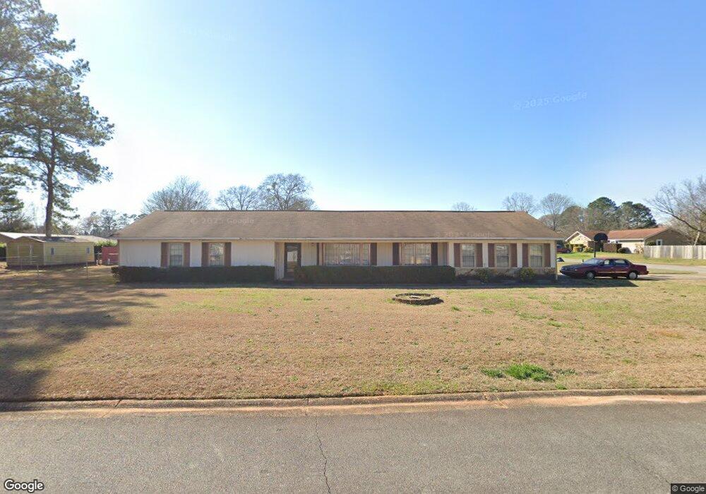 202 Tor Dr, Warner Robins, GA 31093 - photo 1