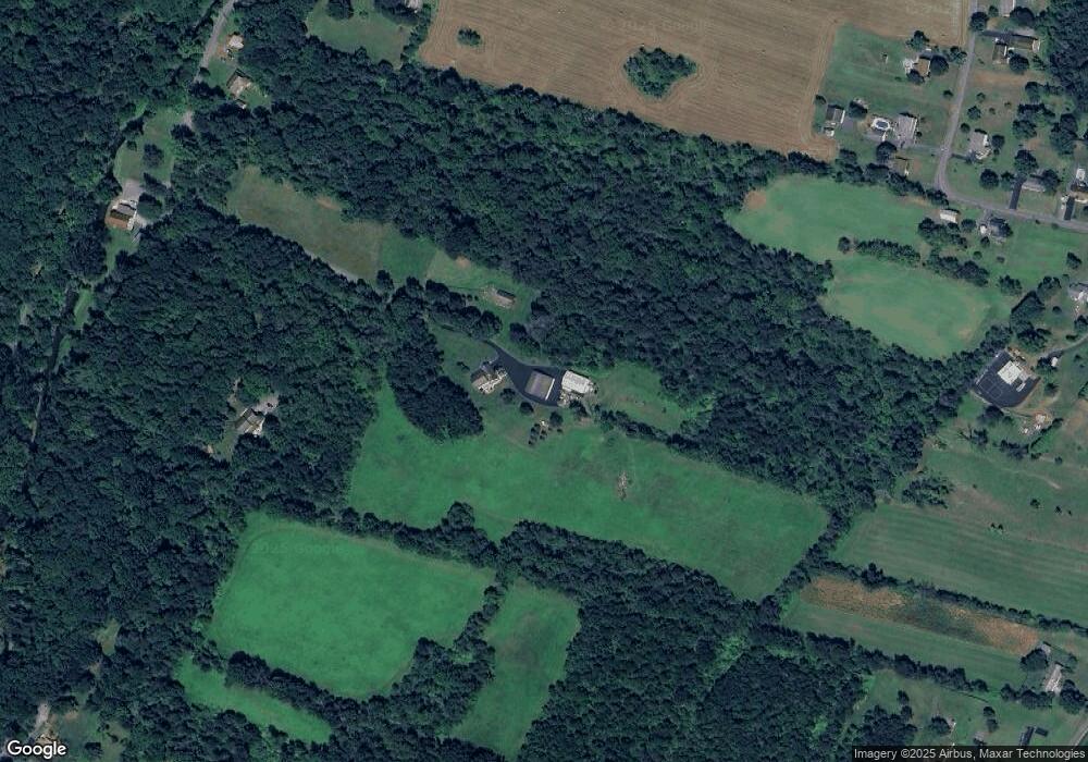 71 Grist Mill Rd, Boyertown, PA 19512 - photo 1