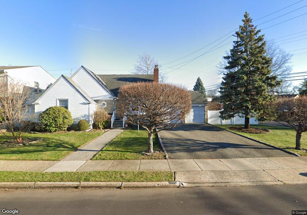 2681 Jennie Ct, Bellmore, NY 11710 - photo 1