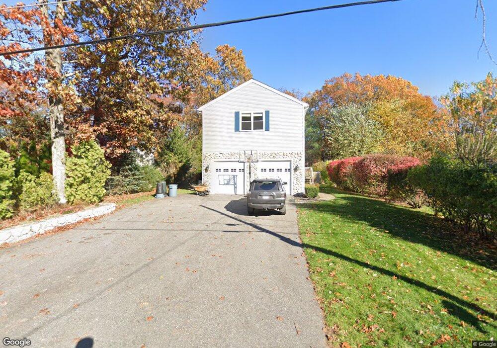 11 Rock Ave, Hudson, MA 01749 - photo 1